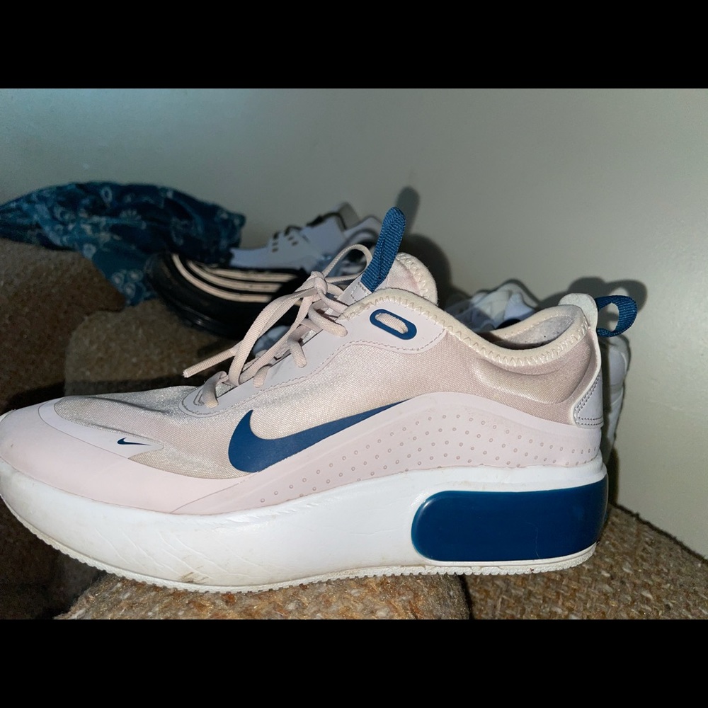 Nike shoes